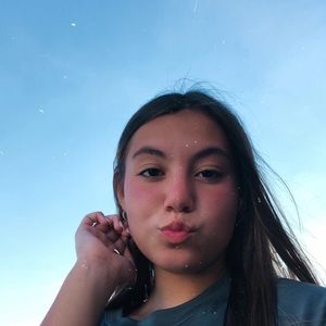 Meet your Posher, Briana